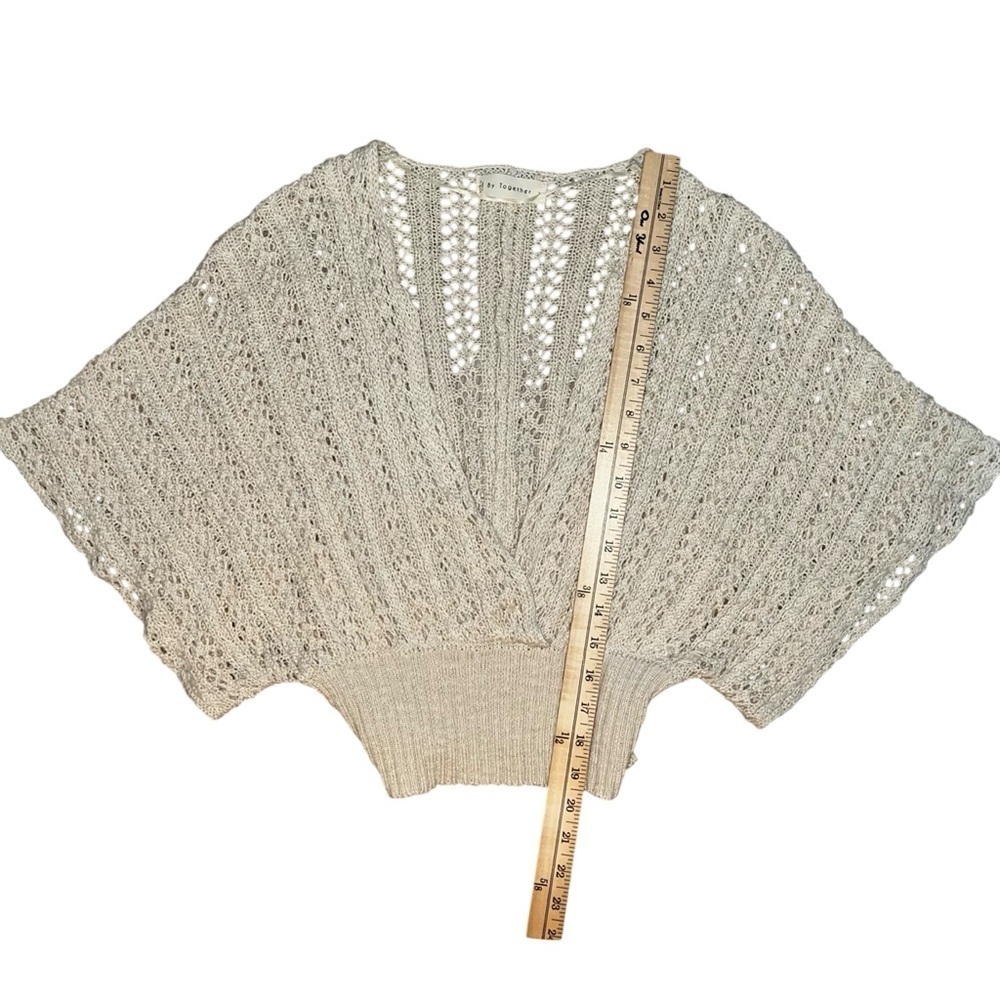 By Together Boho Sweater Size Small - Picture 3 of 5